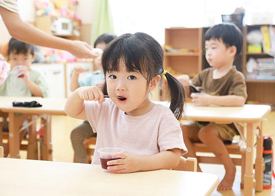 おやつの時間イメージ